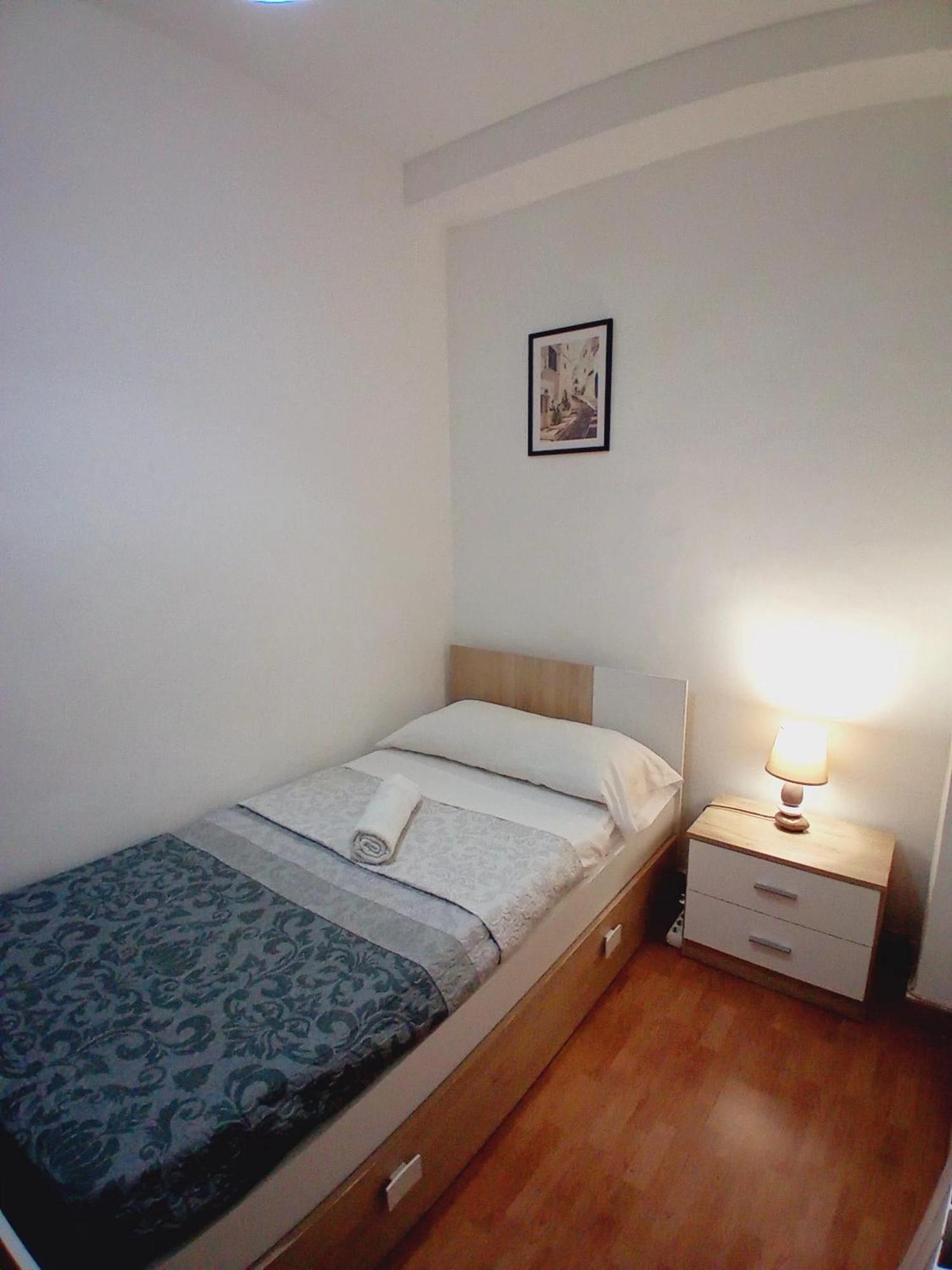 Amplio Apartamento Centro De Аликанте Экстерьер фото